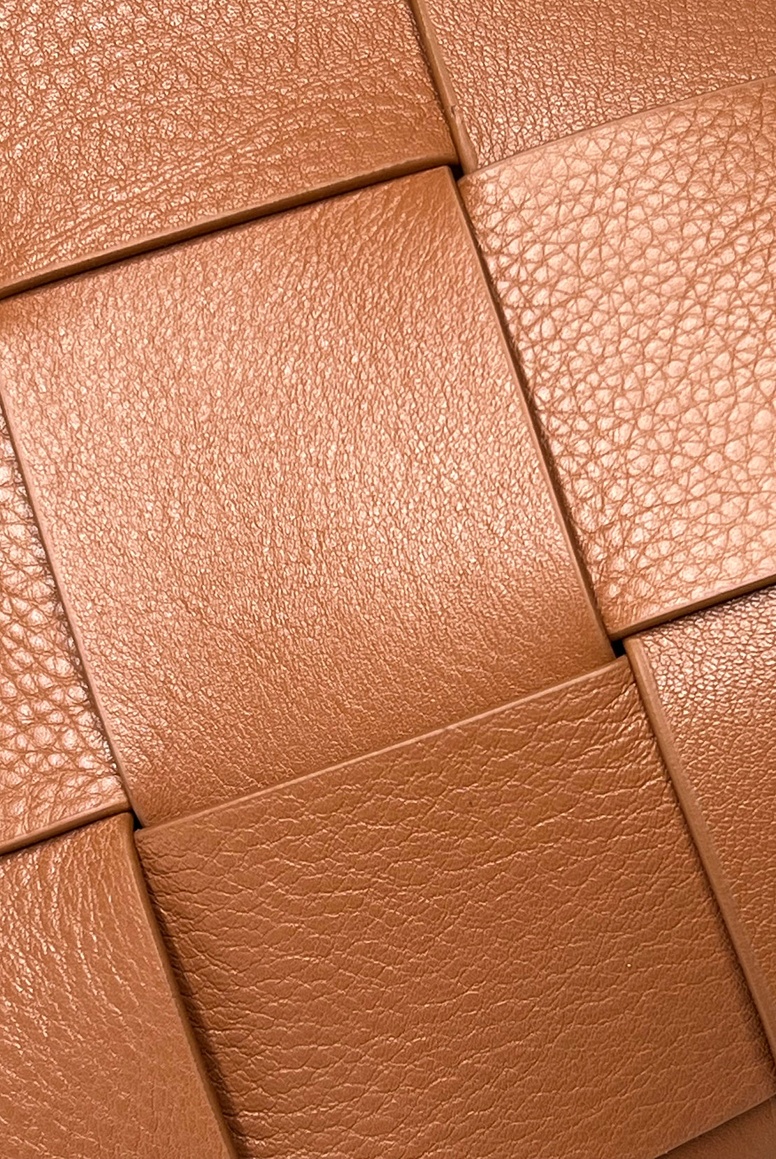 Vera Tote Brown
